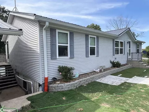 1616 195th St, Mount Pleasant, IA 52641