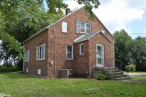 780 110th St, Kanawha, IA 50447