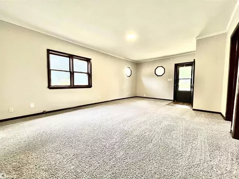 810 Walnut St, Atlantic, IA 50022 photo 4