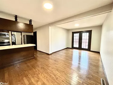 810 Walnut St, Atlantic, IA 50022 photo 8