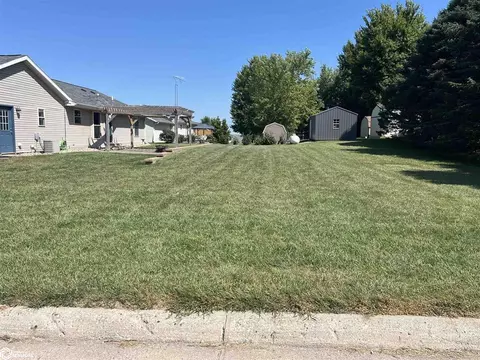 Exterior - 102 E 5th St, Halbur, IA 51444 photo 2 of 4