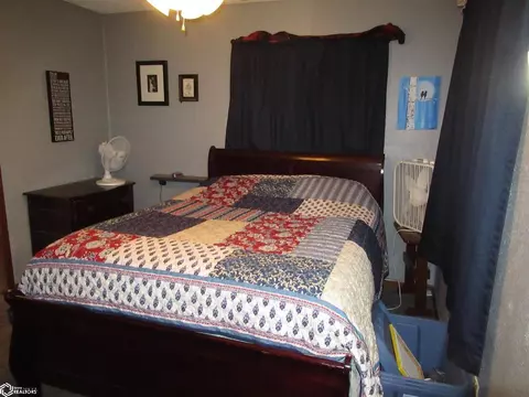 Bedroom - 650 Cooper, Hamilton, IL 62341 photo 1 of 4