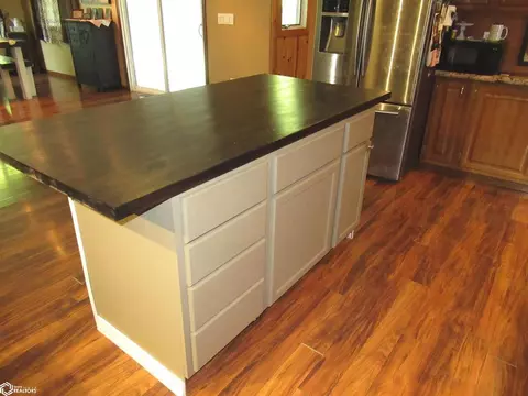 Kitchen - 650 Cooper, Hamilton, IL 62341 photo 7 of 10