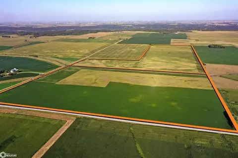H Ave, Pilot Mound, IA 50223