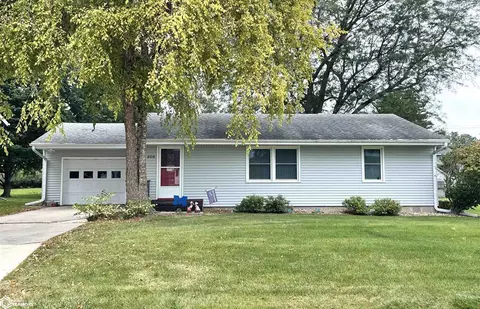 806 E Washington St, Montezuma, IA 50171