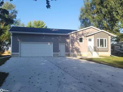 611 N Lincoln St, Eagle Grove, IA 50533