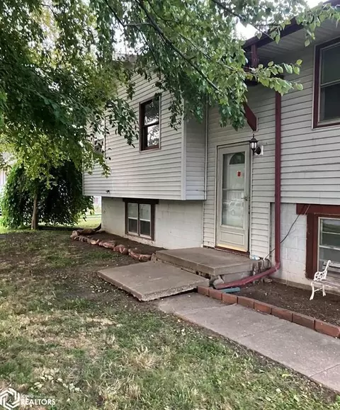 511 Evergreen St, Shenandoah, IA 51601