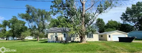 1214 Mabel St, Oskaloosa, IA 52577