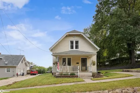 132 Polk St, Burlington, IA 52601