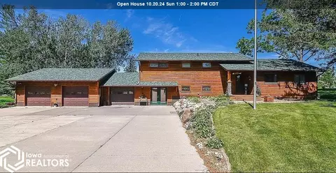 1803 S 6th St, Marshalltown, IA 50158