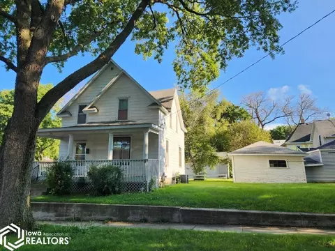 314 5th St NW, Mason City, IA 50401