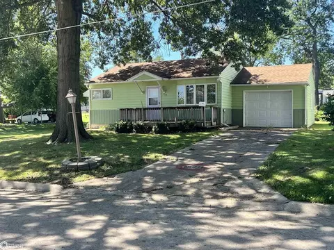 718 N 13th, Centerville, IA 52544