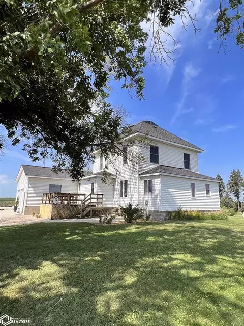 2025 Yale Ave, Garner, IA 50438