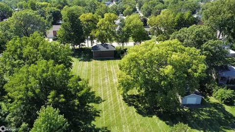 View/Area - 805 E Cherry Pl, Mount Pleasant, IA 52641 photo 1 of 1