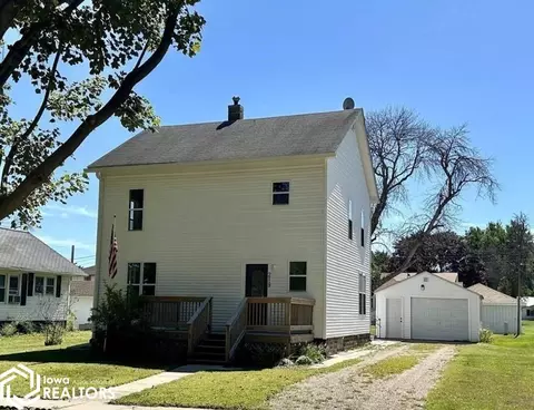 219 Elmore St, Manly, IA 50456