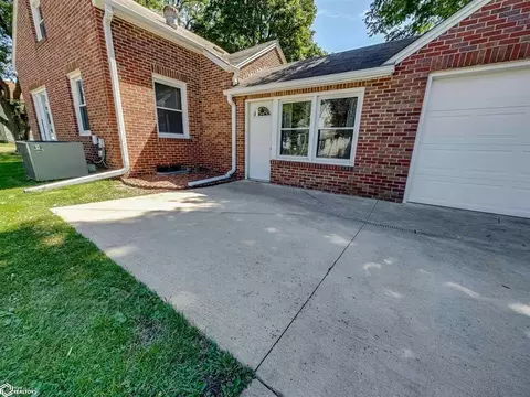 403 1st St SE, Hampton, IA 50441 photo 26