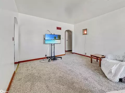 403 1st St SE, Hampton, IA 50441 photo 11