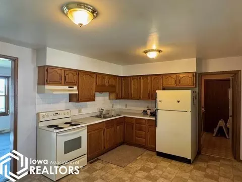 Kitchen - 210 S 27th, Centerville, IA 52544 photo 1 of 1