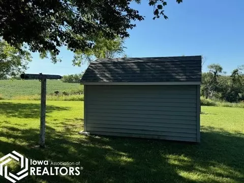 Exterior - 210 S 27th, Centerville, IA 52544 photo 4 of 8