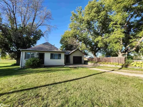 1515 W I St, Forest City, IA 50436