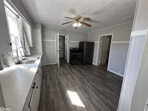 1000 W Maple St, Centerville, IA 52544 photo 8