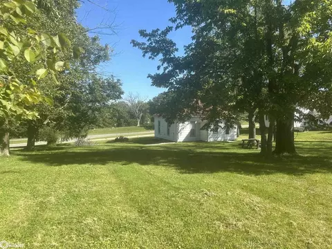 1000 W Maple St, Centerville, IA 52544 photo 3