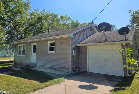 302 Ash Ave W, Swea City, IA 50590