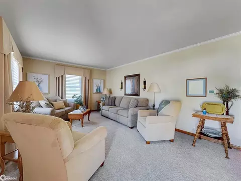 503 7th Ave NE, Hampton, IA 50441 photo 3