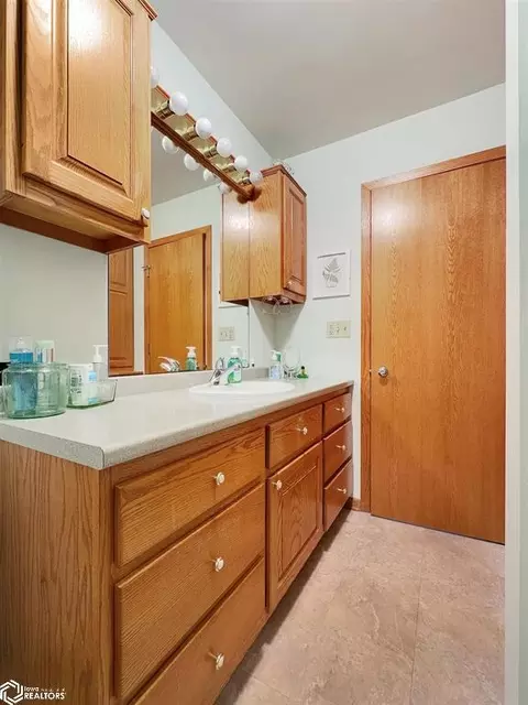 503 7th Ave NE, Hampton, IA 50441 photo 27