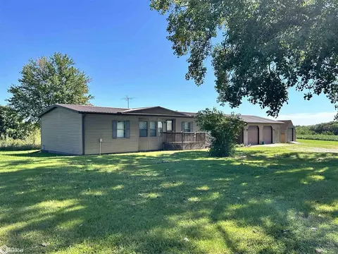 9361 28th St, Ottumwa, IA 52501