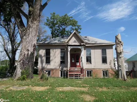 807 Exchange St, Keokuk, IA 52632