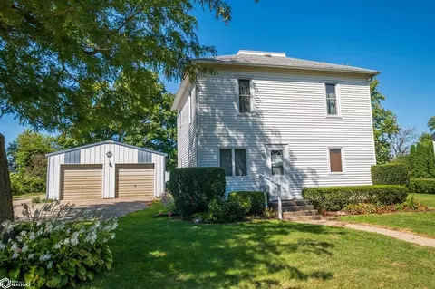 104 E Church St, Laurel, IA 50141