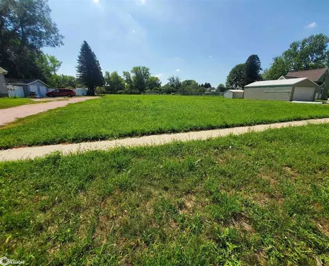 1401 Marble St, Onawa, IA 51040