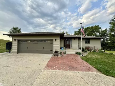1716 200th St, Audubon, IA 50025