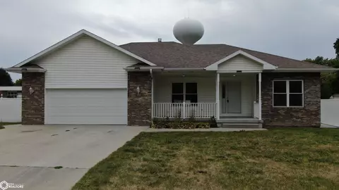 1315 Beach St, Webster City, IA 50595