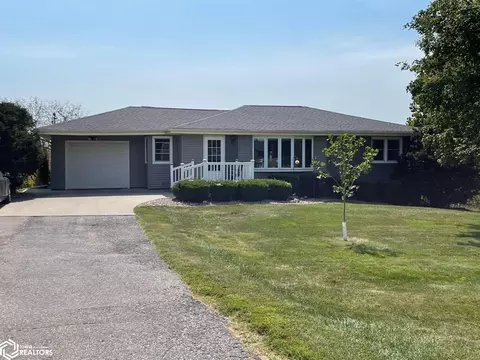 628 Highway 6, Grinnell, IA 50112
