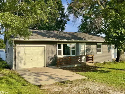 407 Randolph St, Bedford, IA 50833