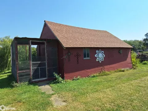 Exterior - 100 Broad St, Rolfe, IA 50581 photo 6 of 8