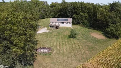 1808 Prairie Ave, Marshalltown, IA 50158