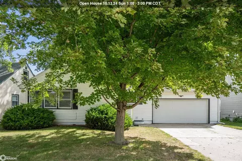 639 16th St, Nevada, IA 50201