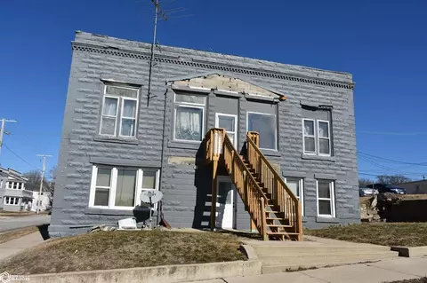 720 Washington Ave, Iowa Falls, IA 50126
