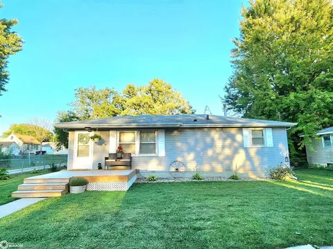 617 S Fillmore Ave, Mason City, IA 50401