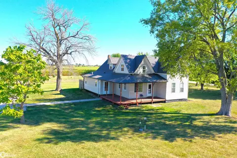 1592 Payton Rd, Corydon, IA 50060