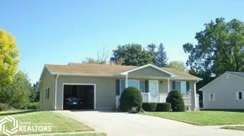 844 Terrace Dr, Burlington, IA 52601