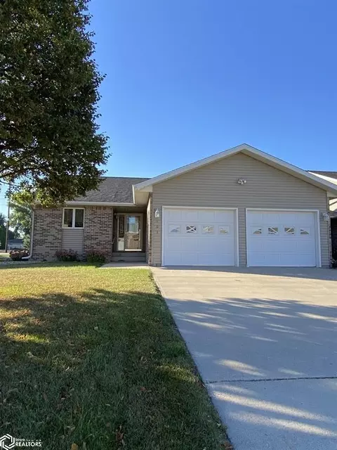 601 Fairway Cir, Garner, IA 50438