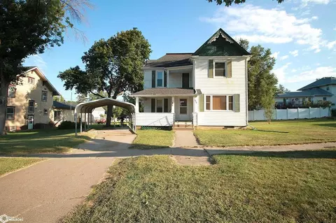 907 Omaha Ave, Essex, IA 51638