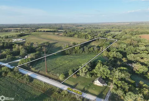 0 43rd Ave, Norwalk, IA 50211