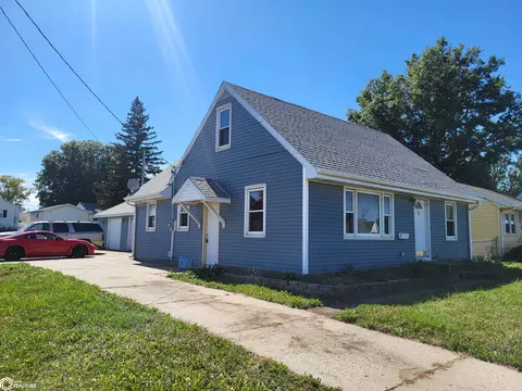 1709 E Nevada St, Marshalltown, IA 50158