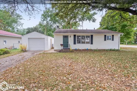 1021 Pearl St, Iowa Falls, IA 50126