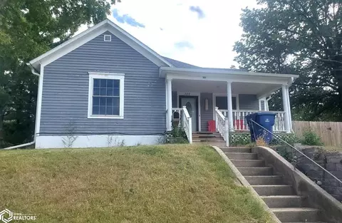 228 N 12th St, Denison, IA 51442